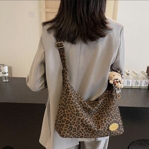 Leopard-Print Shoulder Bag in Brown - Fashionable Everyday Carry